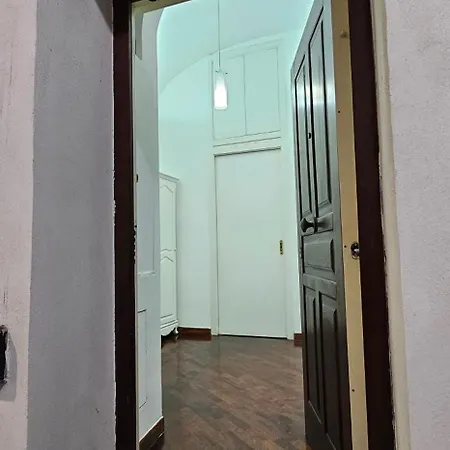 Apartment Chiatamone 26